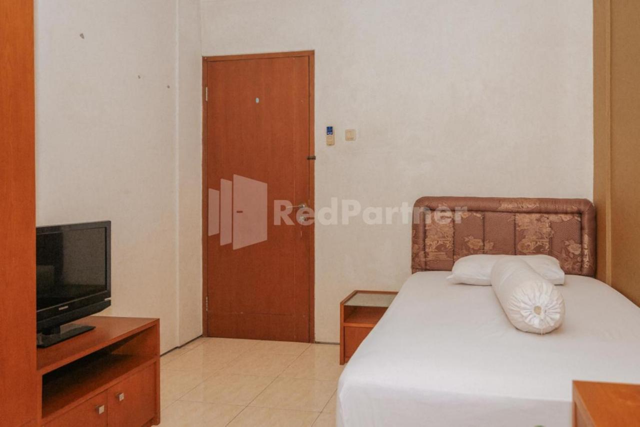 De Lugano Scbd Syariah Mitra Reddoorz Hotel Jakarta Exterior foto